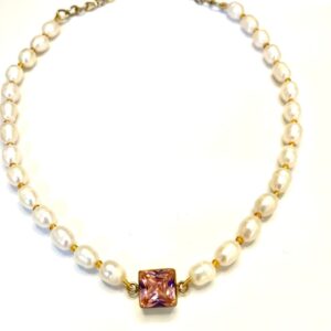 PEARL NECKPIECE WITH ZIRCONIA STONE